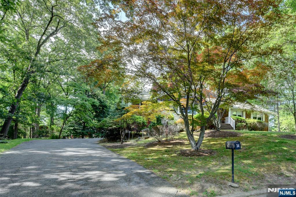 34 Knoll Road - Photo 3