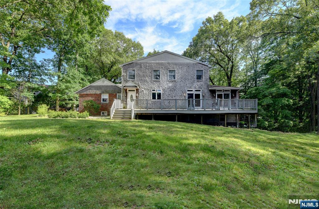 34 Knoll Road — photo 41