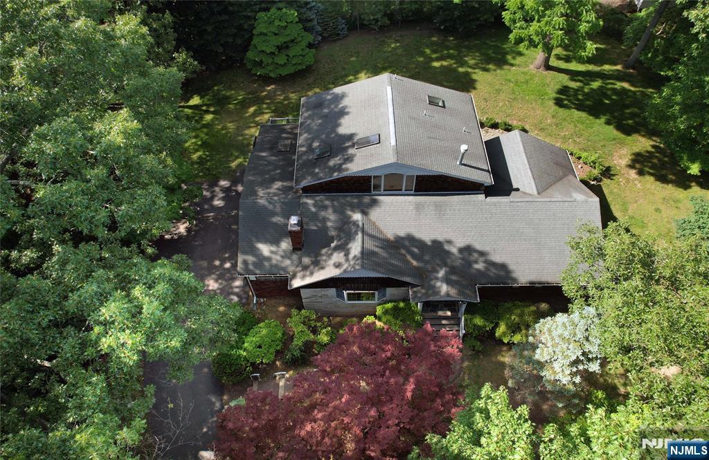34 Knoll Road — photo 48