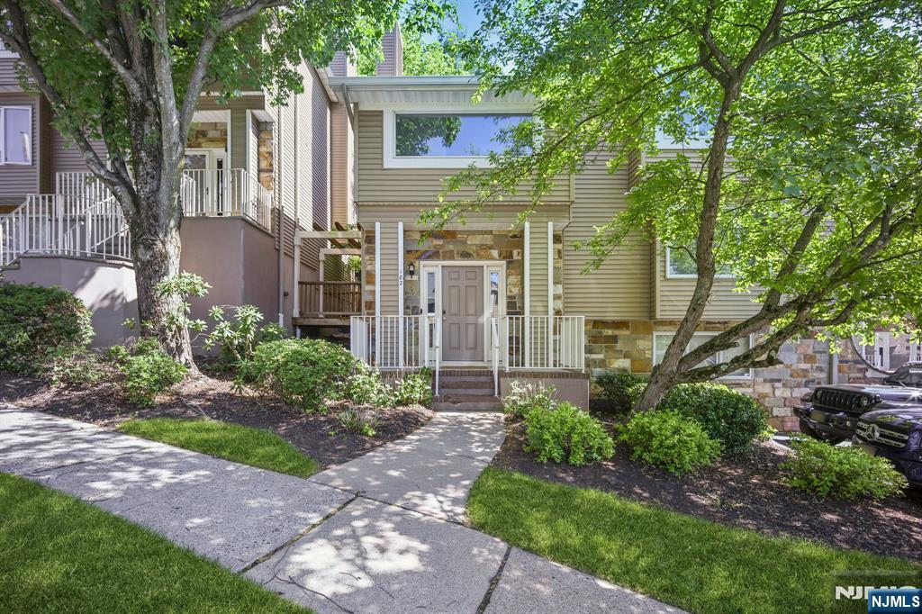 182 Clarken Drive 27 - Photo 2