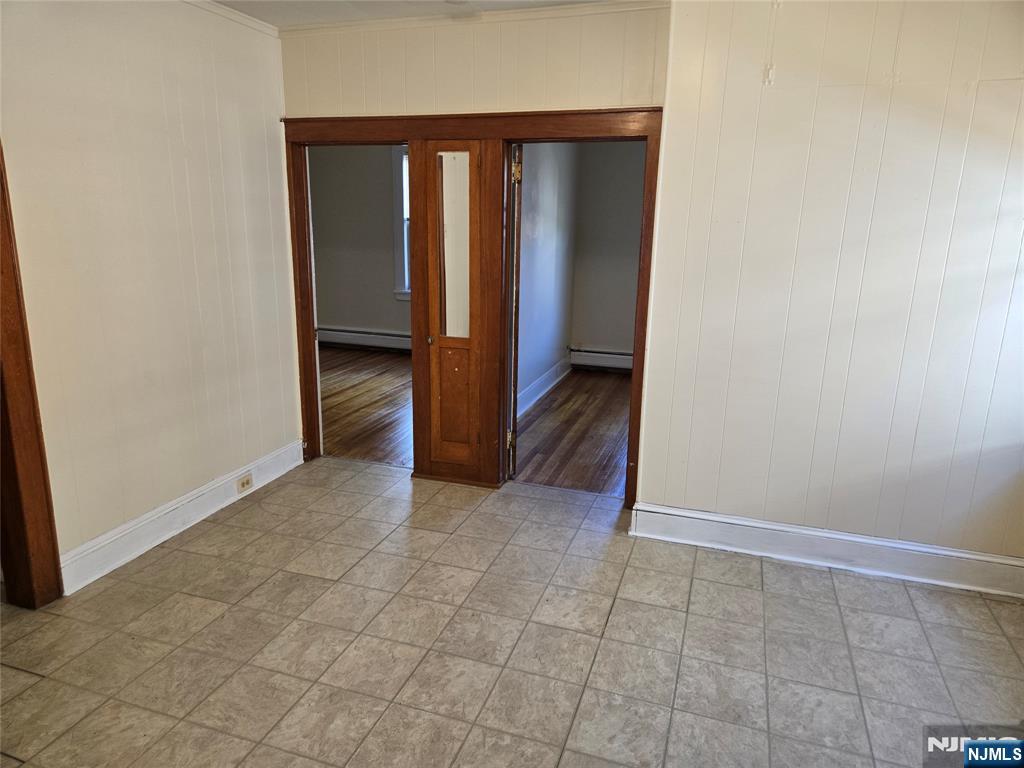 221 Hayward Place 1 - Photo 3