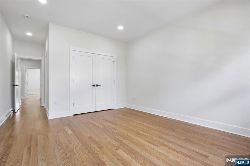 318 Halsey Road — photo 28
