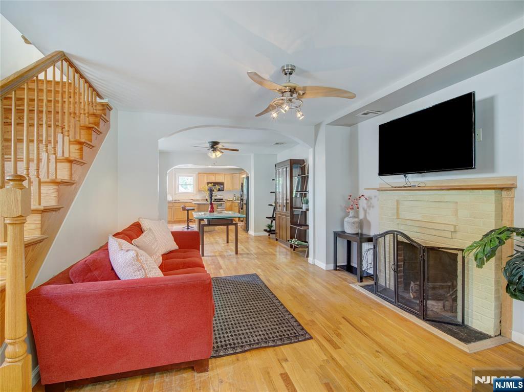 8 Pine Street - Photo 5
