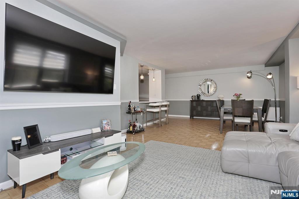 301 Beech Street #2H