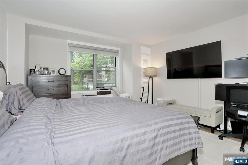 301 Beech Street #2H