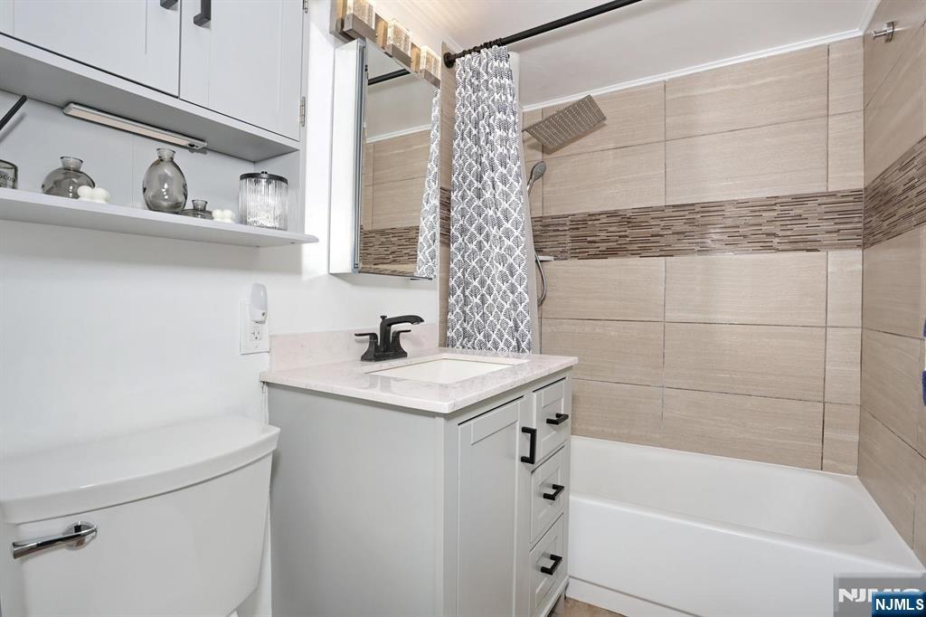 301 Beech Street #2H