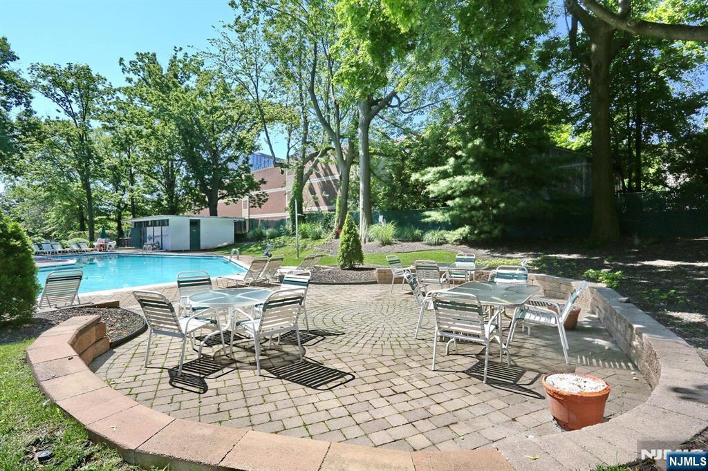 301 Beech Street #2H