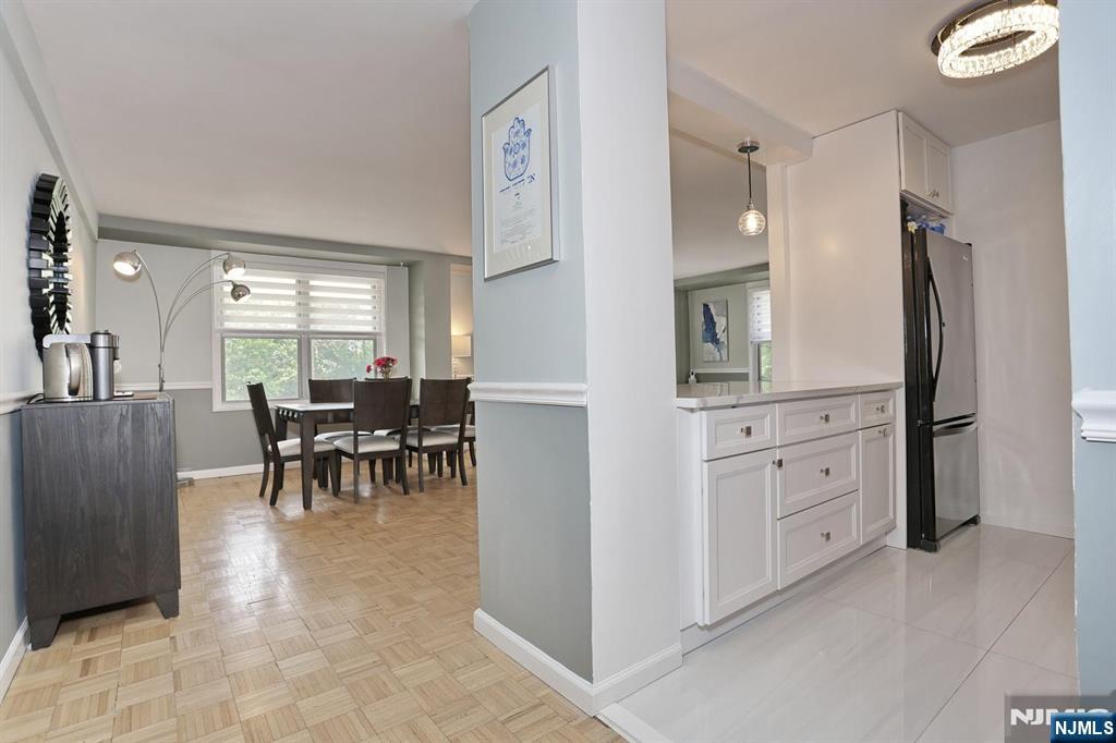 301 Beech Street #2H