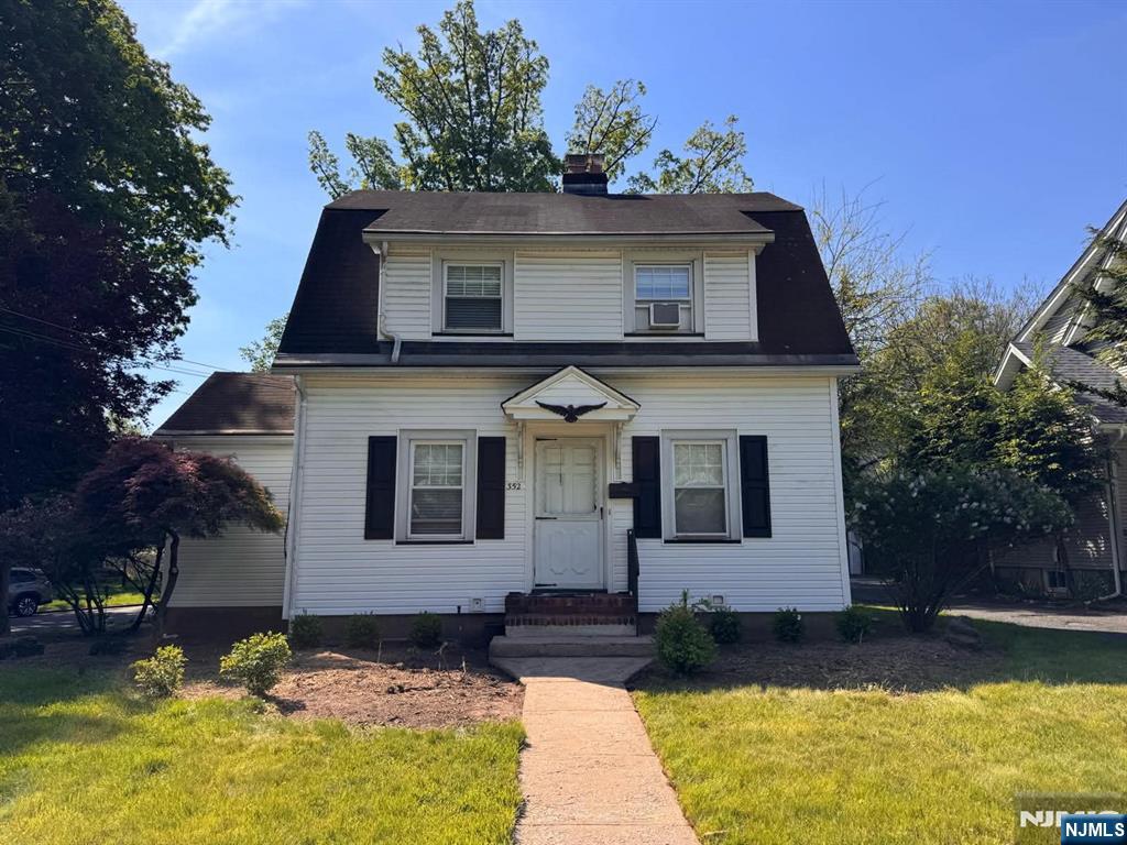 352 Durie Avenue - Photo 1