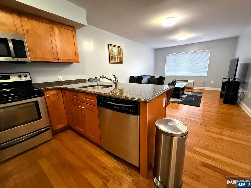 411 E Brinkerhoff Avenue 410 - Photo 5