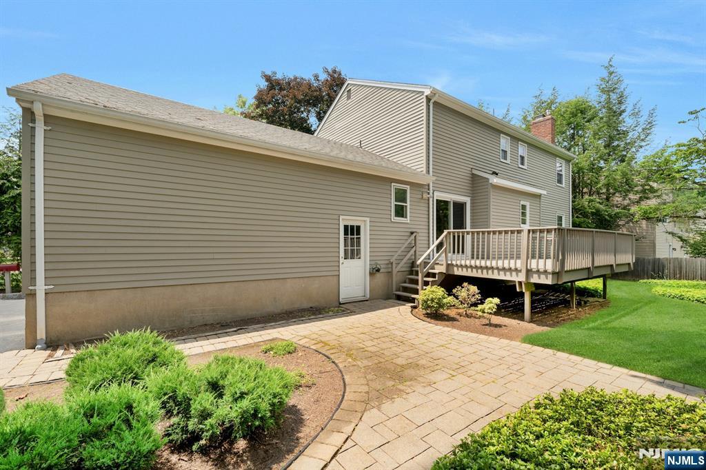 111 Dean Street — photo 37