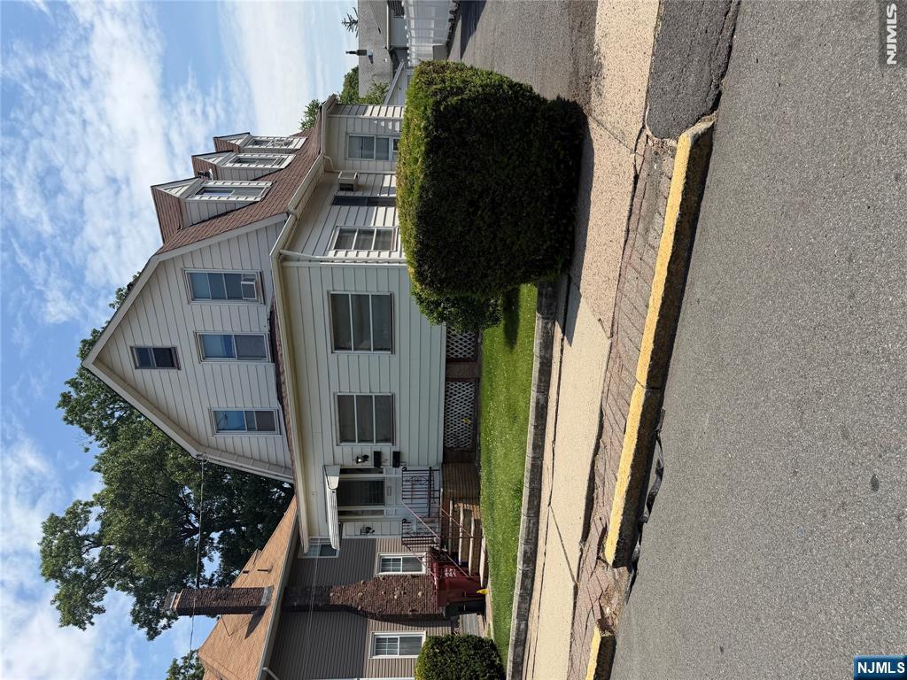 94 Union Avenue - Photo 1