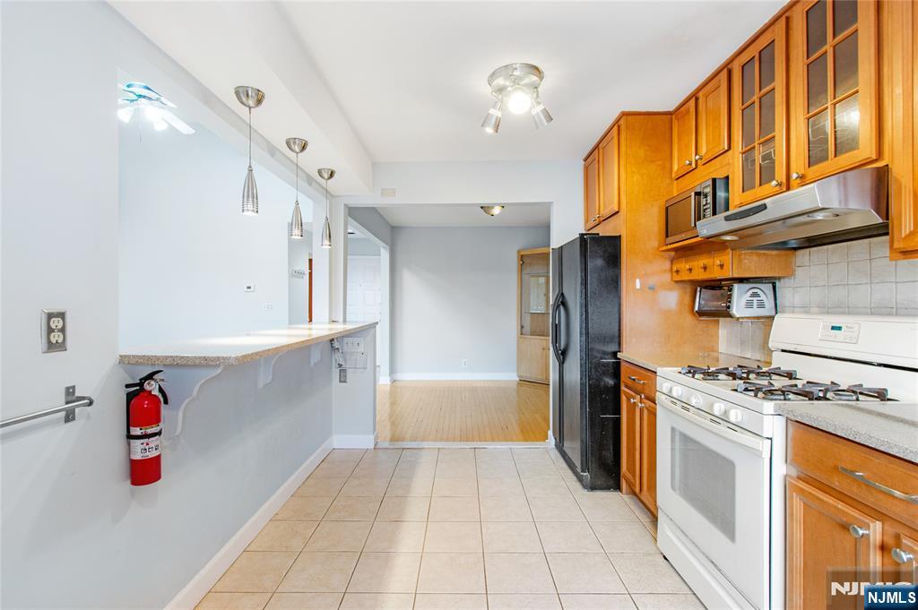 33 Green Valley Court - Photo 2