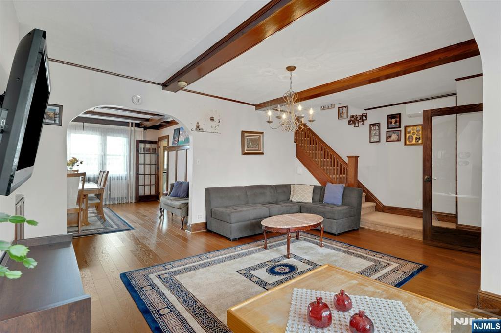 541 Page Avenue - Photo 4