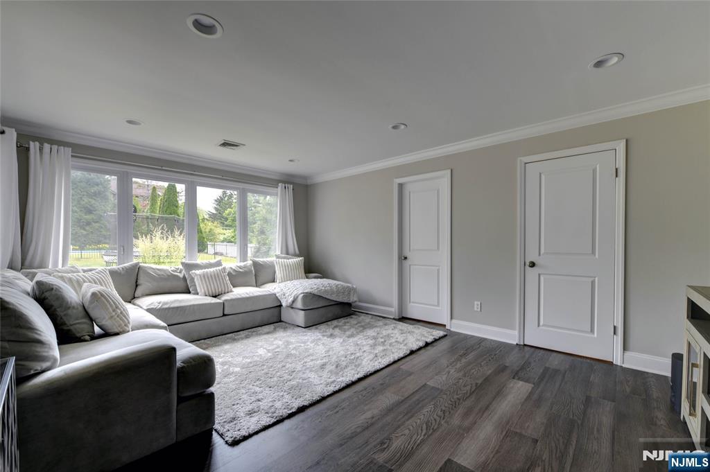 30 Bogert Road — photo 18