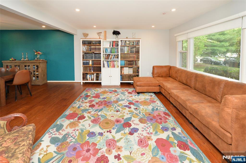 5-04 3rd Street - Photo 3