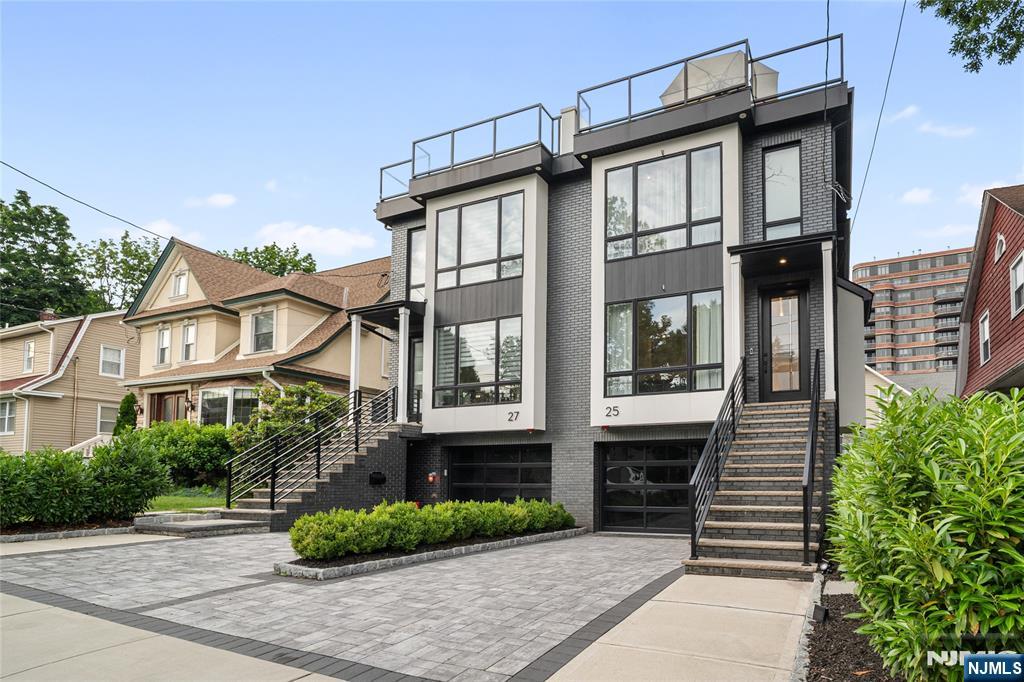25 Knox Avenue - Photo 1