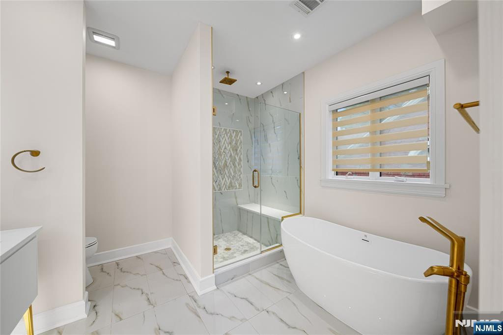 25 Knox Avenue — photo 19