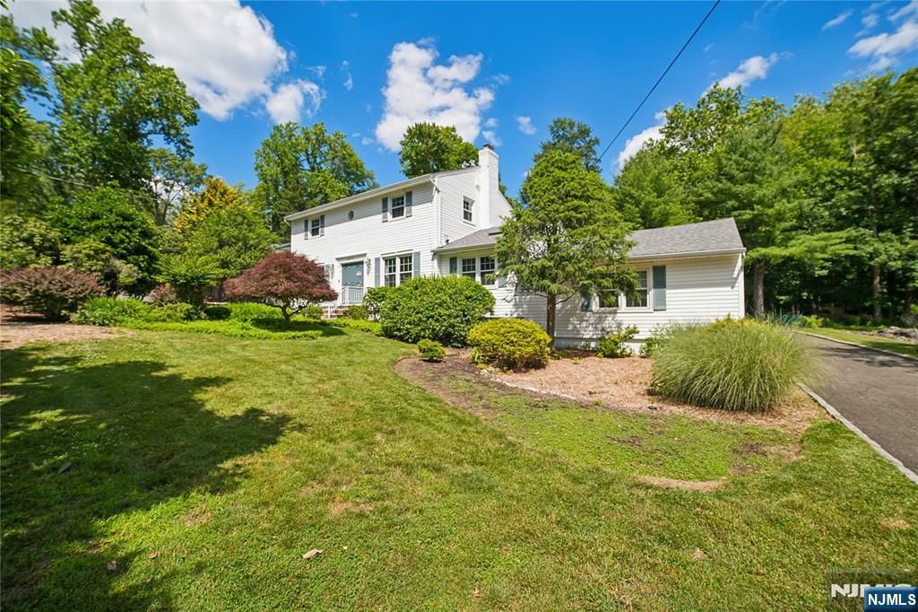 25 Tremont Terrace - Photo 1