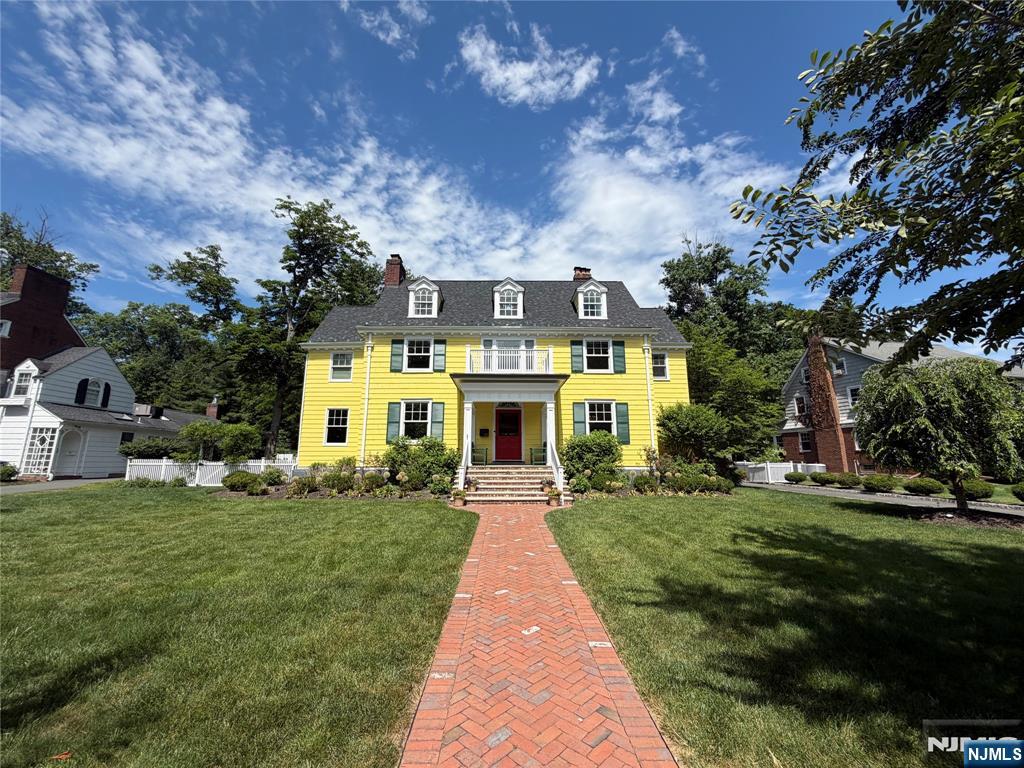 48 Edgemont Road - Photo 1