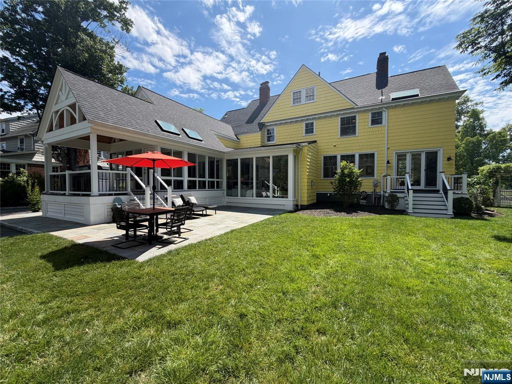 48 Edgemont Road - Photo 3