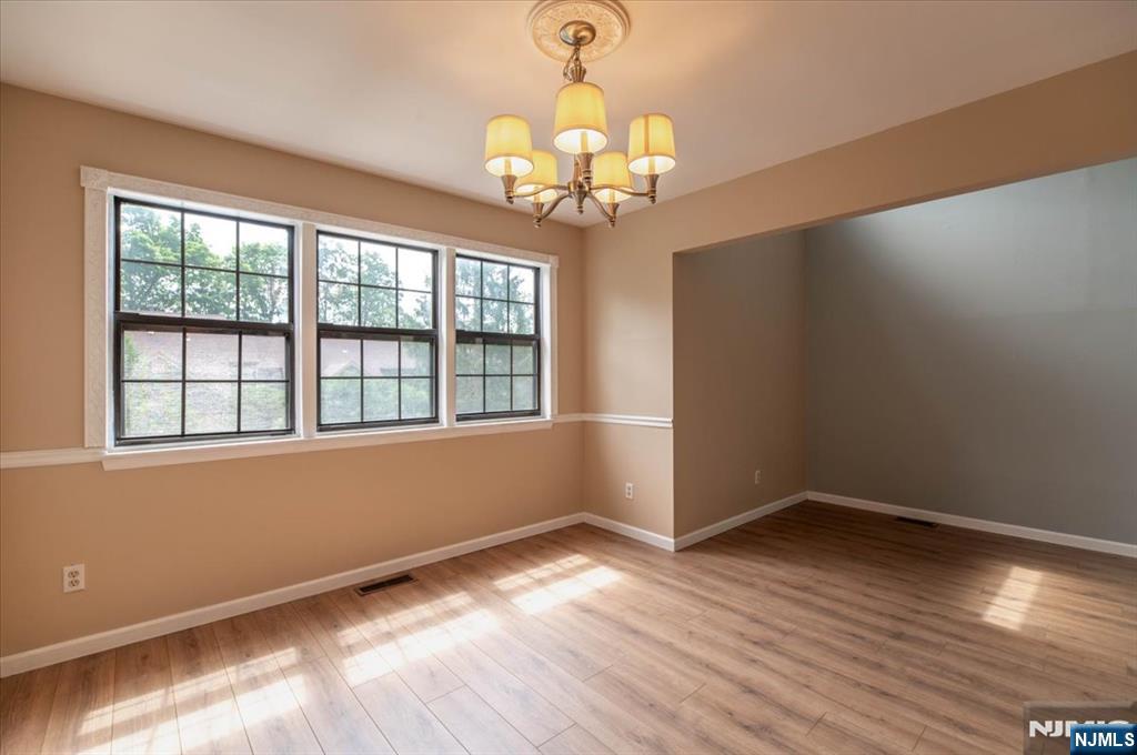 23 Foxboro Lane E - Photo 5