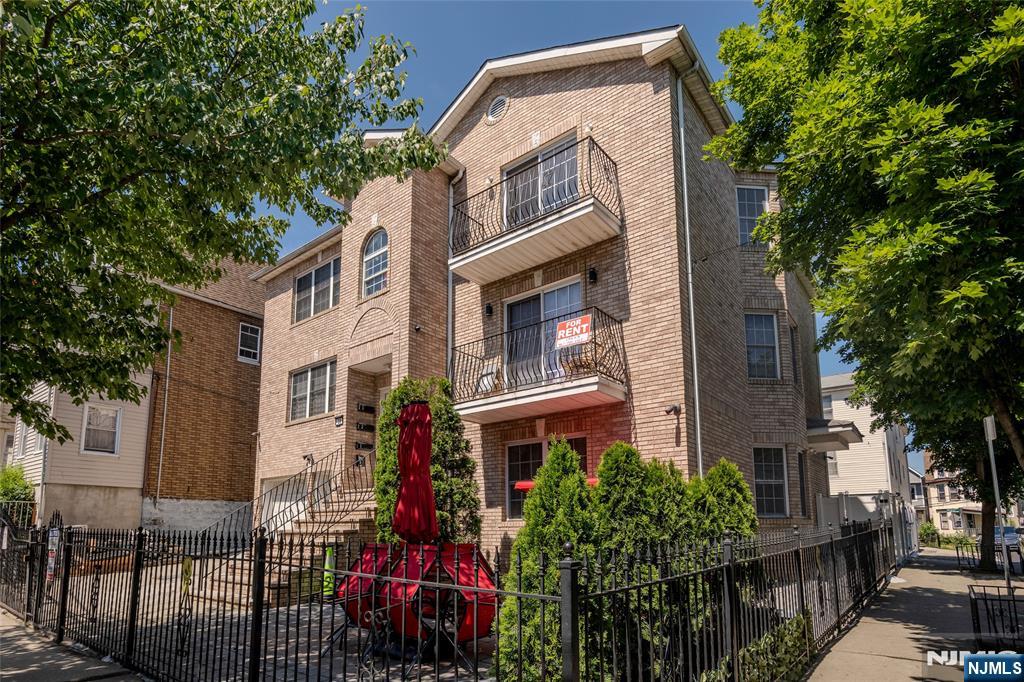 30 Triton Terrace 3 - Photo 2