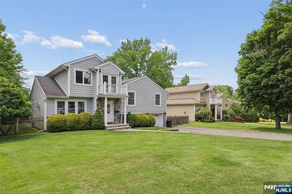 194 Madison Avenue - Photo 2