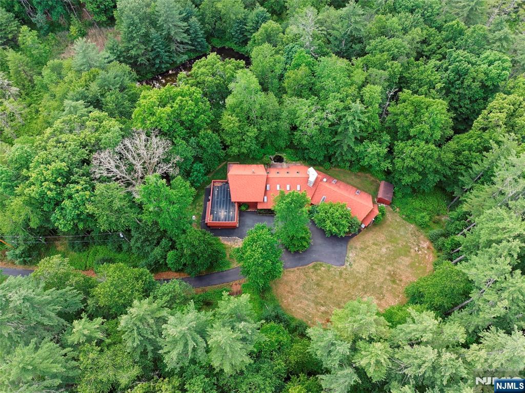 229 Clove Road — photo 42