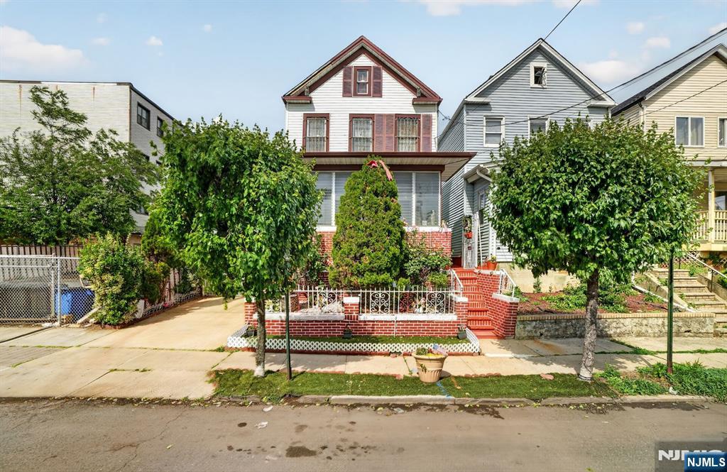 79 Jersey Street - Photo 1