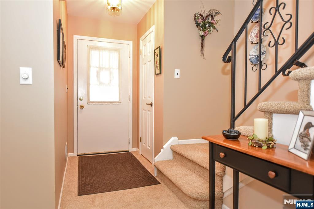 279 Collignon Way 5 - Photo 4