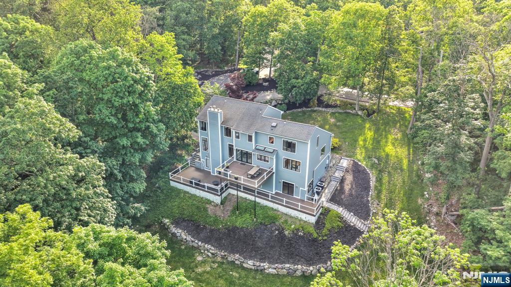 11 Hemlock Lane — photo 46