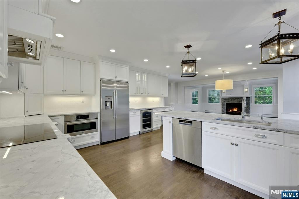 28 Serrell Drive — photo 12