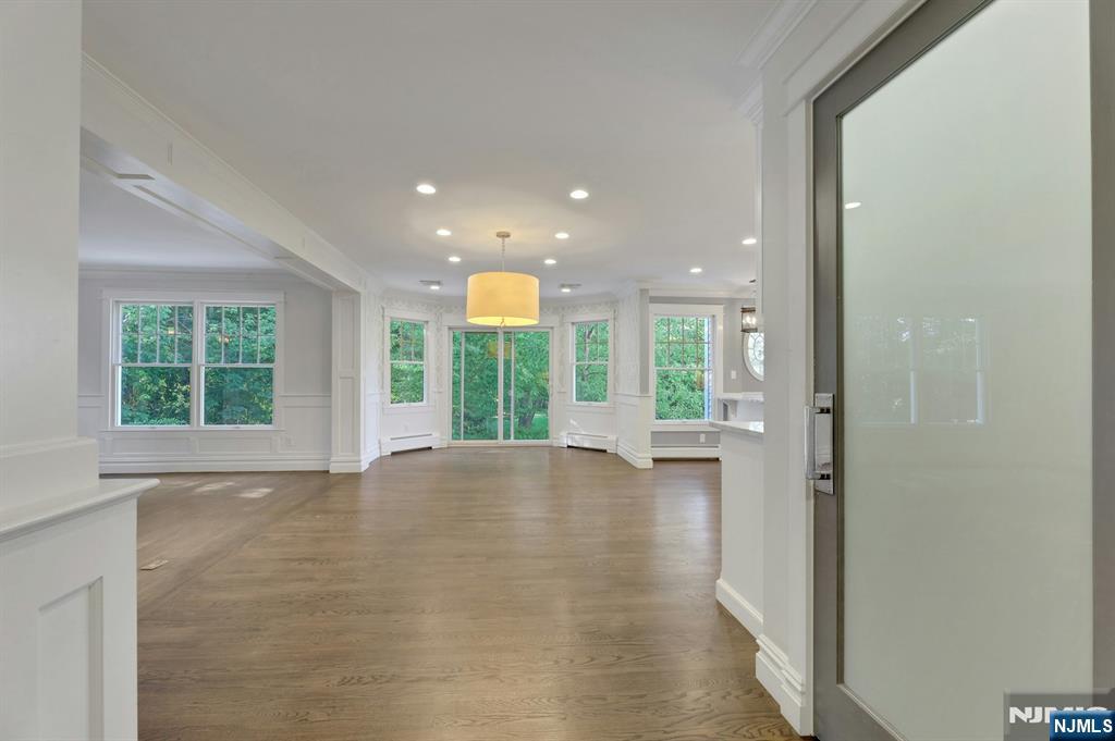28 Serrell Drive - Photo 3
