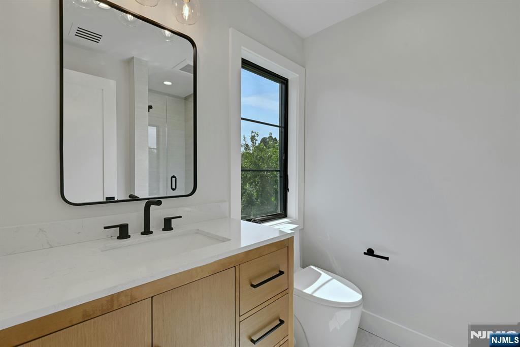 32 Highland Avenue — photo 16