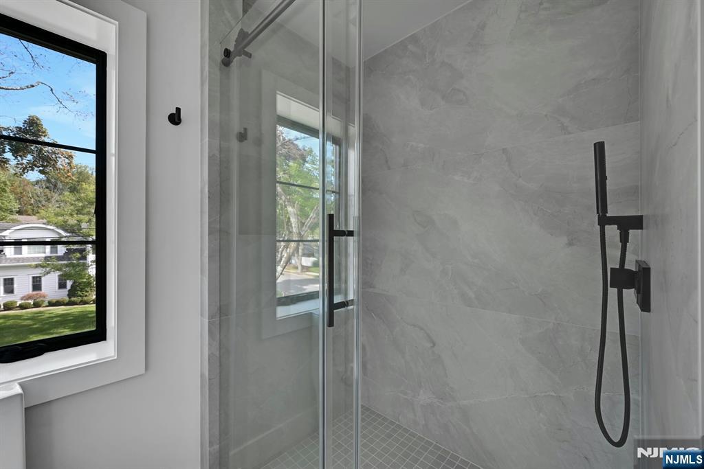 32 Highland Avenue — photo 23
