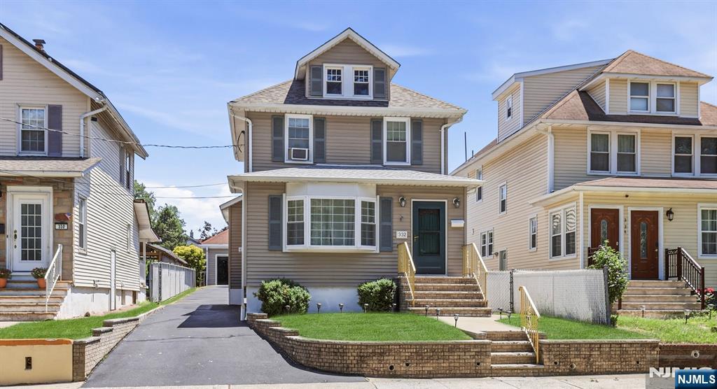 332 Riverside, Lyndhurst, NJ 07071