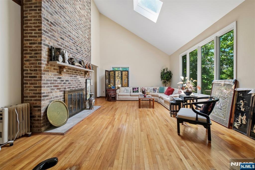 46 Copeland Road — photo 4