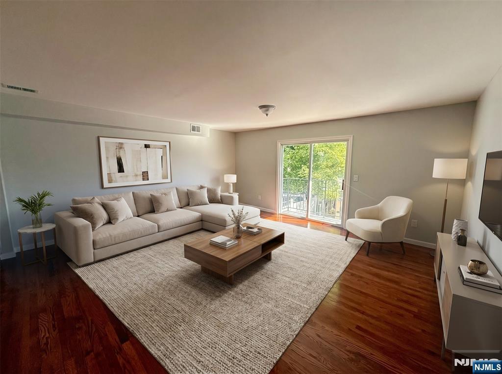 66 Montclair Avenue — photo 2