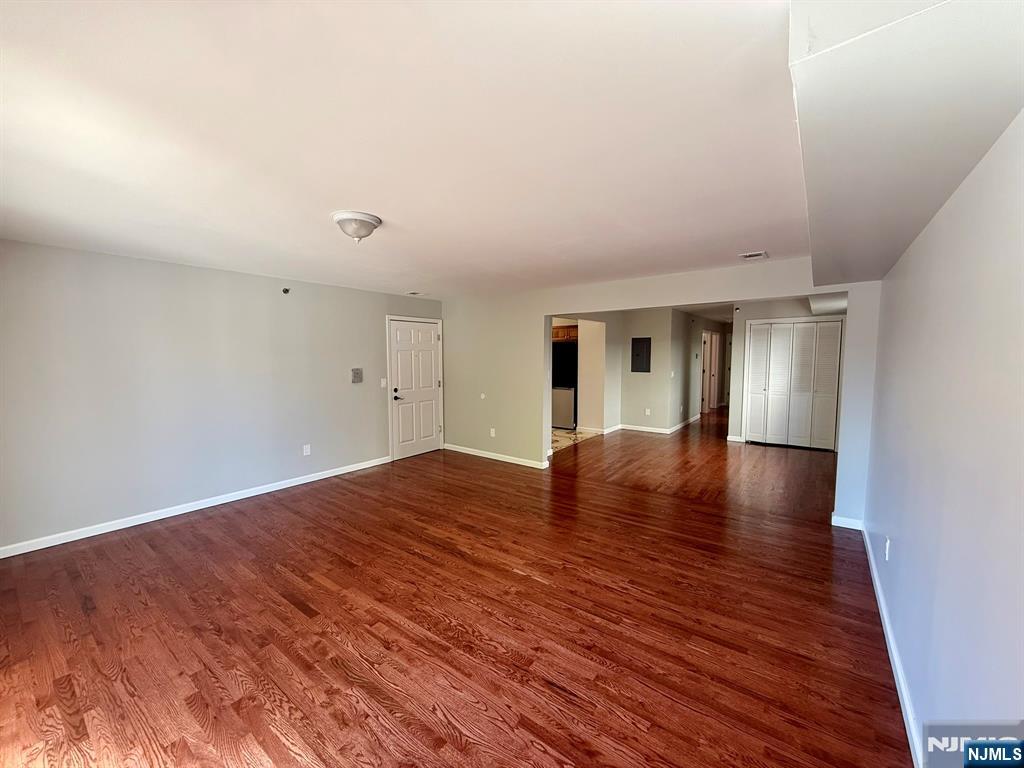 66 Montclair Avenue — photo 6