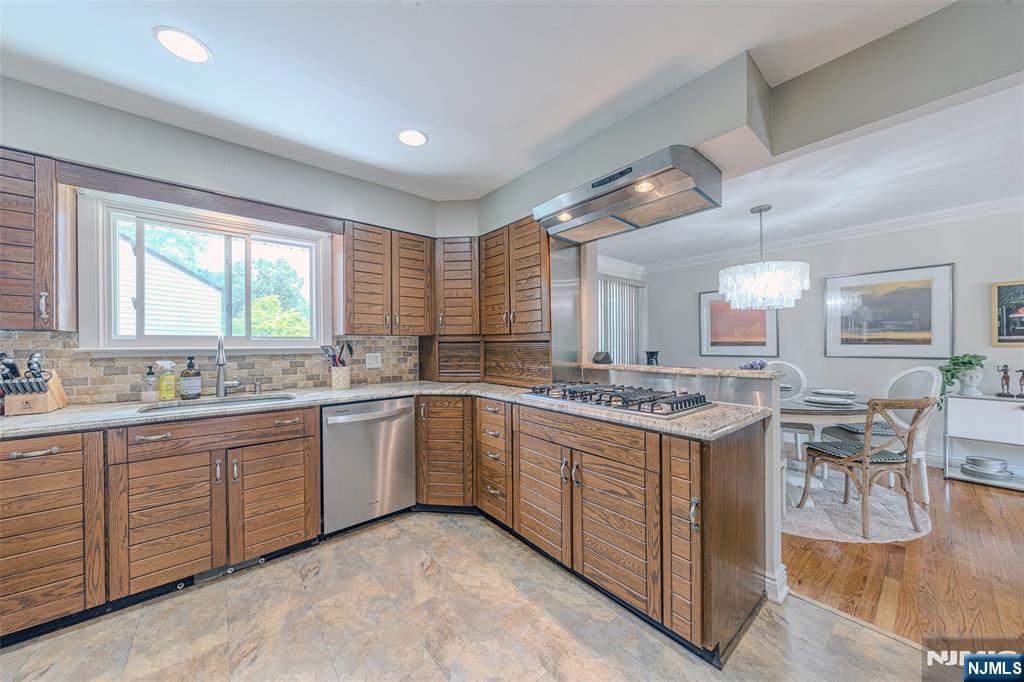 22 Cypress Lane — photo 13