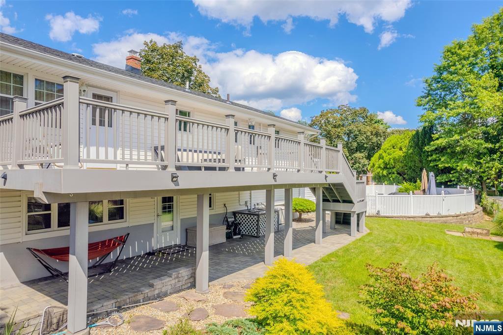 22 Cypress Lane — photo 8