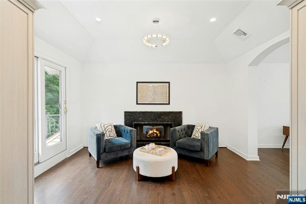 527 Lydia Lane — photo 12