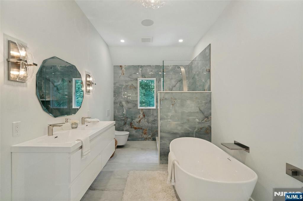 527 Lydia Lane — photo 16