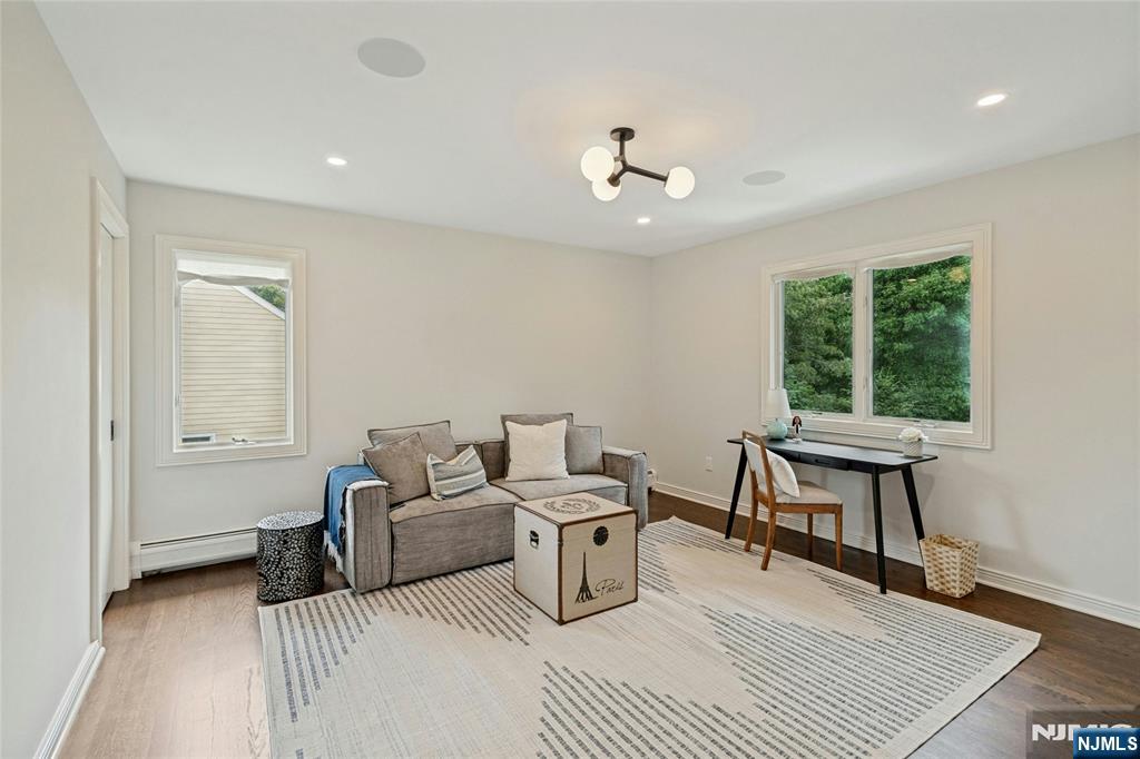 527 Lydia Lane — photo 18
