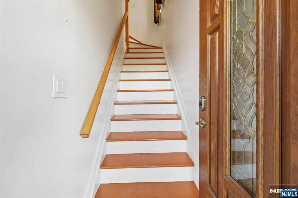32 Hudson Terrace 2 - Photo 2