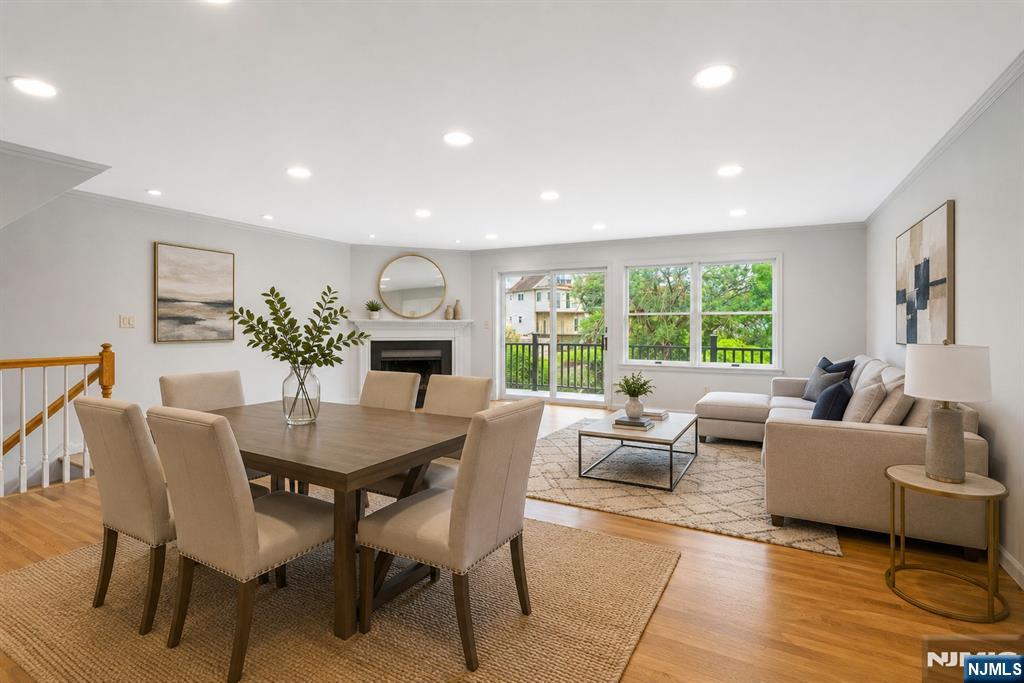 477 Undercliff Avenue — photo 8