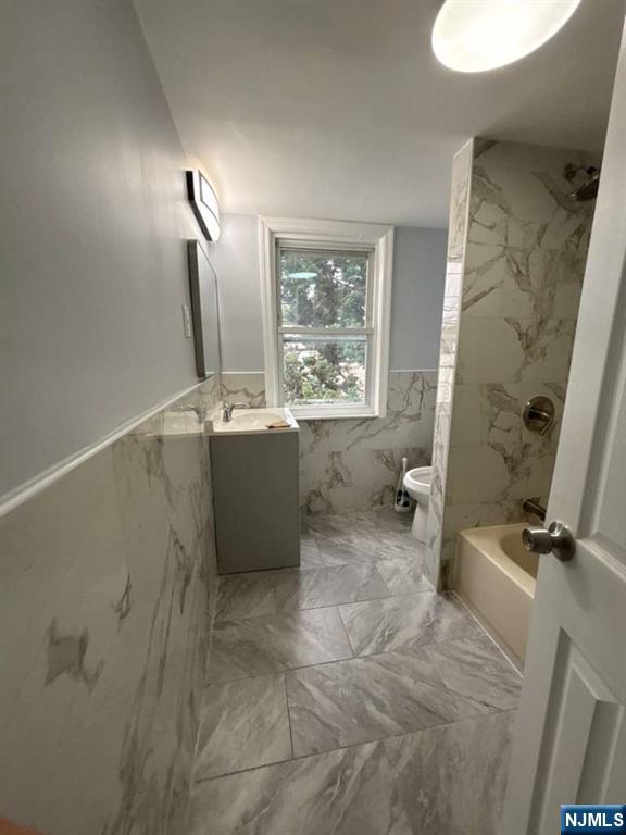 64 Jefferson Street - Photo 4