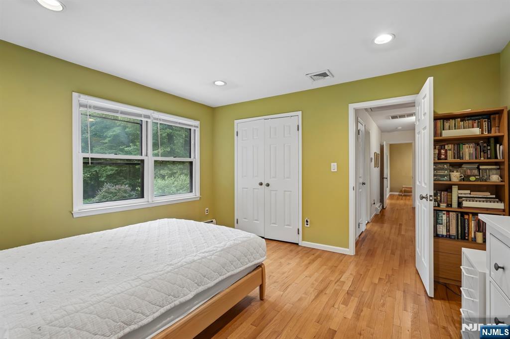 27 Chestnut Avenue — photo 26