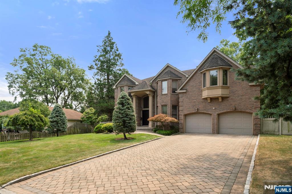 325 Cooper Place - Photo 2